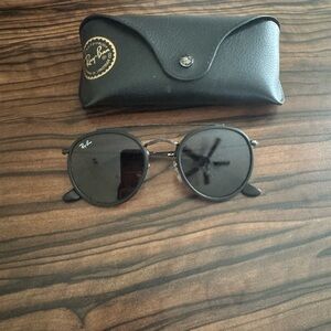 Ray-Ban Double bridge oval Sunglasses